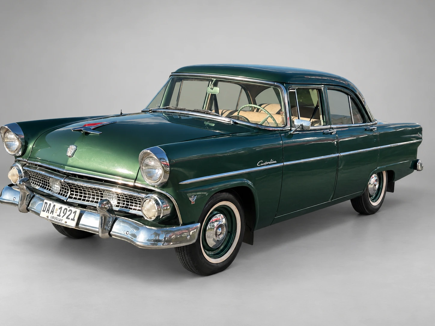 Ford V8 1955, vista exterior 2