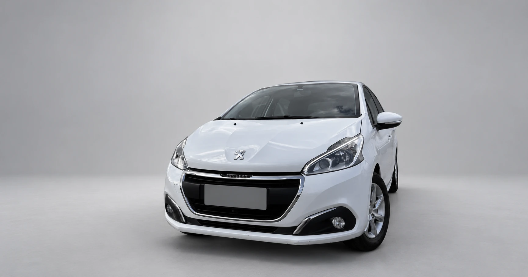 Peugeot 208 Active 2016, vista exterior 2