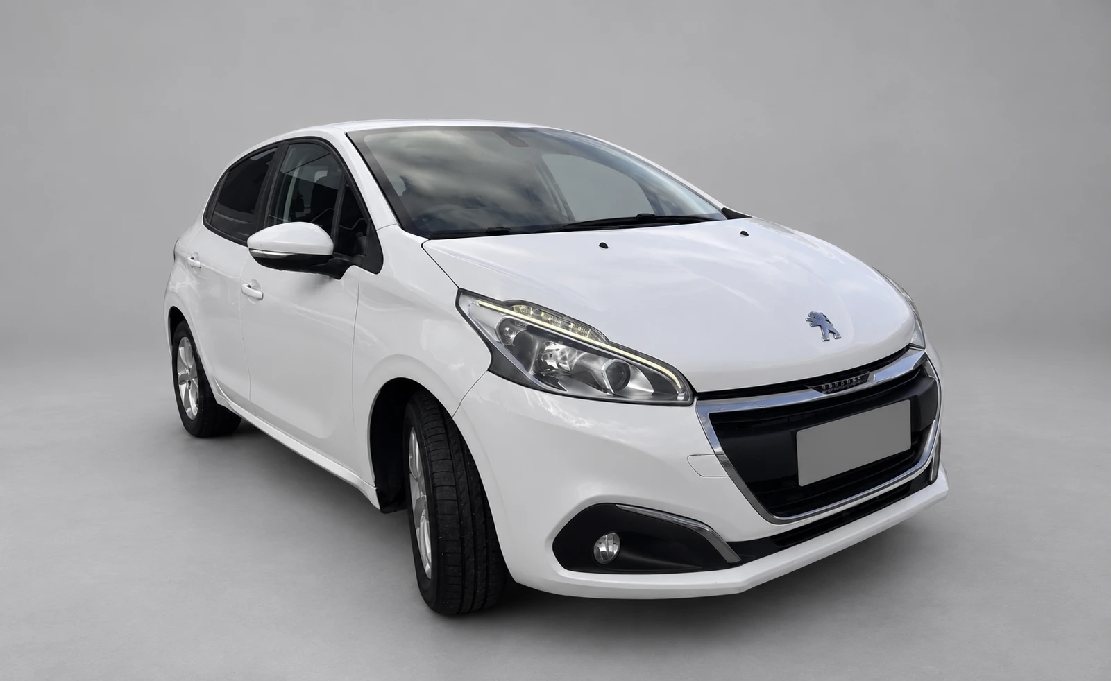 Peugeot 208 Active 2016, vista exterior 3