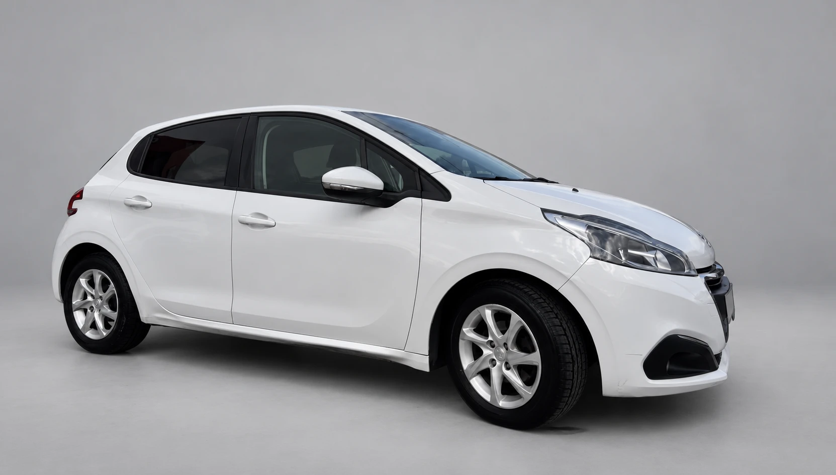 Peugeot 208 Active 2016, vista exterior 4